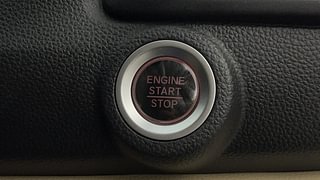 Used 2023 Honda Amaze 1.2 VX CVT i-VTEC Petrol Automatic top_features Keyless start