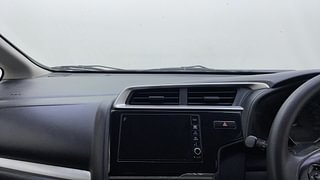 Used 2020 Honda WR-V [2017-2020] VX i-VTEC Petrol Manual top_features Integrated (in-dash) music system
