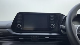 Used 2021 Hyundai New i20 Sportz 1.0 Turbo IMT Petrol Manual top_features Integrated (in-dash) music system