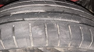 Used 2019 Maruti Suzuki Swift [2017-2021] ZXi AMT Petrol Automatic tyres LEFT REAR TYRE TREAD VIEW