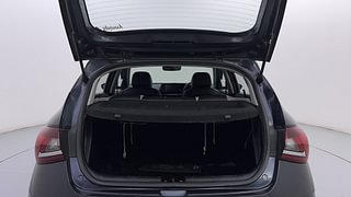 Used 2021 Hyundai New i20 Sportz 1.0 Turbo IMT Petrol Manual interior DICKY INSIDE VIEW