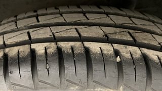 Used 2022 Renault Kwid 1.0 RXT AMT SCE Petrol Automatic tyres LEFT REAR TYRE TREAD VIEW