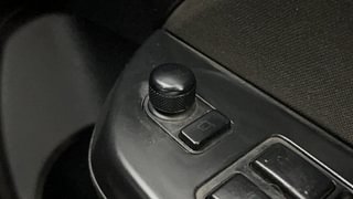 Used 2016 Maruti Suzuki Swift [2011-2017] VXi Petrol Manual top_features Adjustable ORVM