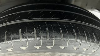 Used 2021 Honda Amaze 1.2 S CVT i-VTEC Petrol Automatic tyres LEFT REAR TYRE TREAD VIEW