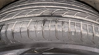 Used 2017 honda Jazz VX Petrol Manual tyres RIGHT FRONT TYRE TREAD VIEW