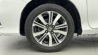 Used 2019 honda City V 4th Gen Petrol Manual tyres LEFT FRONT TYRE RIM VIEW