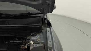 Used 2021 Hyundai Venue [2019-2021] S 1.0 Turbo DCT Petrol Automatic engine ENGINE LEFT SIDE HINGE & APRON VIEW