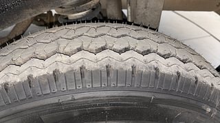 Used 2020 Maruti Suzuki Eeco AC 5 STR Petrol Manual tyres LEFT REAR TYRE TREAD VIEW