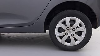 Used 2015 Hyundai Eon [2011-2018] Magna + Petrol Manual tyres LEFT REAR TYRE RIM VIEW