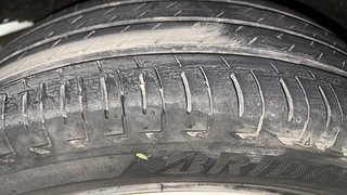 Used 2018 honda Amaze 1.2 S CVT i-VTEC Petrol Automatic tyres RIGHT REAR TYRE TREAD VIEW