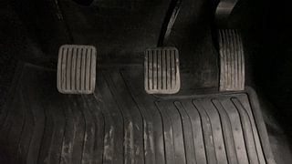 Used 2020 Hyundai New Santro 1.1 Sportz CNG Petrol+cng Manual interior PEDALS VIEW