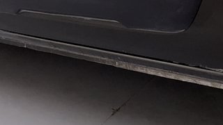 Used 2017 Renault Kwid [2015-2019] RXL Petrol Manual dents MINOR SCRATCH