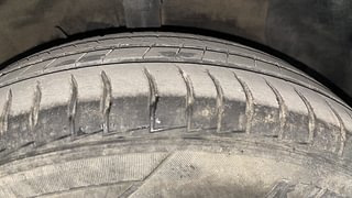 Used 2020 Hyundai Grand i10 Nios Sportz 1.2 Kappa VTVT Petrol Manual tyres RIGHT FRONT TYRE TREAD VIEW