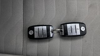 Used 2021 Kia Sonet HTX 1.0 iMT Petrol Manual extra CAR KEY VIEW