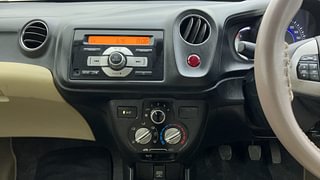 Used 2016 Honda Amaze 1.5 S i-DTEC Diesel Manual interior MUSIC SYSTEM & AC CONTROL VIEW