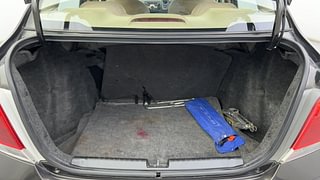 Used 2016 Honda Amaze 1.5 S i-DTEC Diesel Manual interior DICKY INSIDE VIEW