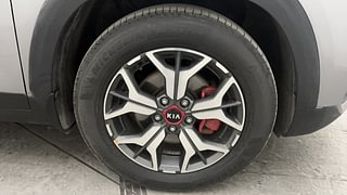 Used 2020 Kia Seltos GTX Plus DCT Petrol Automatic tyres RIGHT FRONT TYRE RIM VIEW