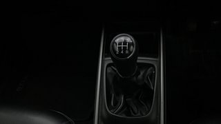 Used 2019 Maruti Suzuki Baleno [2019-2022] Alpha Petrol Petrol Manual interior GEAR  KNOB VIEW