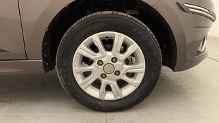 Used 2019 Tata Tiago [2016-2020] Revotron XZ Petrol Manual tyres RIGHT FRONT TYRE RIM VIEW