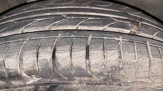 Used 2017 honda Jazz VX Petrol Manual tyres RIGHT REAR TYRE TREAD VIEW