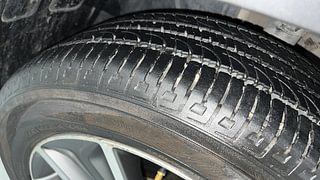 Used 2019 Hyundai Tucson [2016-2020] GL (O) AT Diesel Diesel Automatic tyres LEFT FRONT TYRE TREAD VIEW