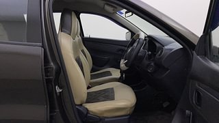 Used 2017 Renault Kwid [2015-2019] RXL Petrol Manual interior RIGHT SIDE FRONT DOOR CABIN VIEW