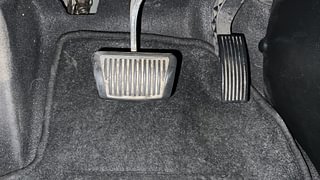 Used 2021 Hyundai Venue [2019-2021] S 1.0 Turbo DCT Petrol Automatic interior PEDALS VIEW