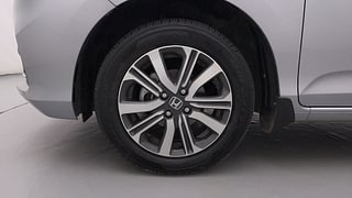 Used 2023 Honda Amaze 1.2 VX CVT i-VTEC Petrol Automatic tyres LEFT FRONT TYRE RIM VIEW