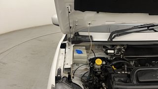Used 2022 Renault Kwid 1.0 RXT AMT SCE Petrol Automatic engine ENGINE RIGHT SIDE HINGE & APRON VIEW