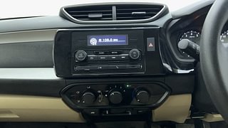 Used 2021 Honda Amaze 1.2 S CVT i-VTEC Petrol Automatic interior MUSIC SYSTEM & AC CONTROL VIEW
