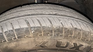 Used 2023 Maruti Suzuki Dzire VXI AMT Petrol Automatic tyres RIGHT FRONT TYRE TREAD VIEW