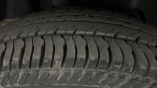Used 2016 Ford Figo Aspire Trend 1.5 TDCi Diesel Manual tyres RIGHT REAR TYRE TREAD VIEW