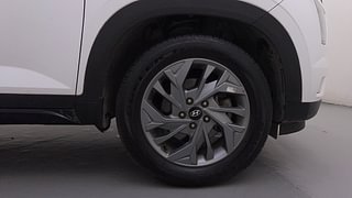 Used 2021 Hyundai Creta SX OPT Turbo DCT Dual Tone Petrol Petrol Automatic tyres RIGHT FRONT TYRE RIM VIEW
