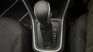 Used 2022 Maruti Suzuki S-Cross Zeta AT Petrol Automatic interior GEAR  KNOB VIEW