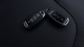 Used 2023 Hyundai Verna SX (O) 1.5 Turbo Petrol DCT Petrol Automatic extra CAR KEY VIEW