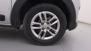 Used 2021 Renault Triber RXT Petrol Manual tyres RIGHT FRONT TYRE RIM VIEW