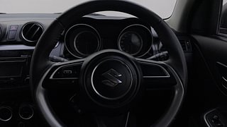 Used 2019 Maruti Suzuki Swift [2017-2021] ZXi AMT Petrol Automatic top_features Airbags