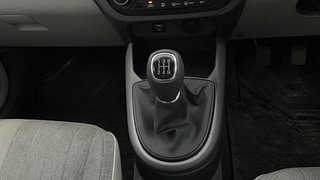 Used 2020 Hyundai Grand i10 Nios Sportz 1.2 Kappa VTVT Petrol Manual interior GEAR  KNOB VIEW