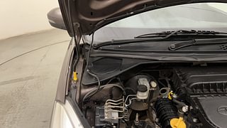 Used 2019 Tata Tiago [2016-2020] Revotron XZ Petrol Manual engine ENGINE RIGHT SIDE HINGE & APRON VIEW