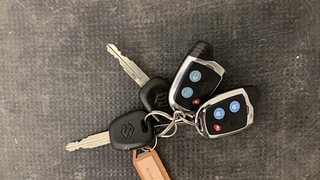Used 2017 Maruti Suzuki Alto K10 [2014-2019] VXi Petrol Manual extra CAR KEY VIEW