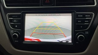Used 2018 Hyundai Elite i20 [2014-2018] Asta 1.2 Petrol Manual top_features Rear camera