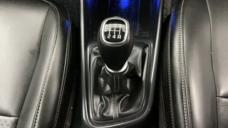 Used 2022 Hyundai New i20 Asta (O) 1.2 MT Petrol Manual interior GEAR  KNOB VIEW