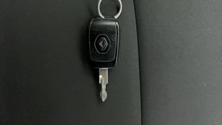 Used 2016 Renault Kwid [2015-2019] RXT Petrol Manual extra CAR KEY VIEW