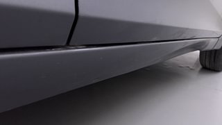 Used 2015 Hyundai Eon [2011-2018] Magna + Petrol Manual dents MINOR SCRATCH