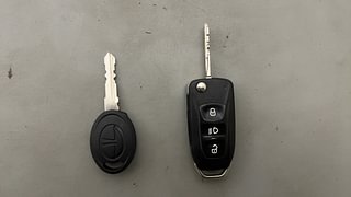 Used 2016 Tata Tiago [2016-2020] Revotorq XZ Diesel Manual extra CAR KEY VIEW