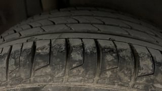 Used 2022 Maruti Suzuki S-Cross Zeta AT Petrol Automatic tyres RIGHT REAR TYRE TREAD VIEW