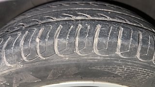 Used 2016 Tata Tiago [2016-2020] Revotorq XZ Diesel Manual tyres RIGHT FRONT TYRE TREAD VIEW