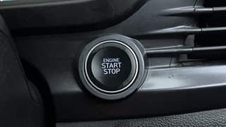 Used 2023 Hyundai New i20 Asta (O) 1.2 MT Petrol Manual top_features Keyless start