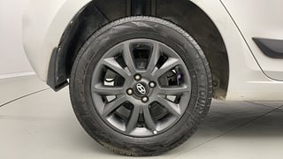 Used 2018 Hyundai Elite i20 [2014-2018] Asta 1.2 Petrol Manual tyres RIGHT REAR TYRE RIM VIEW