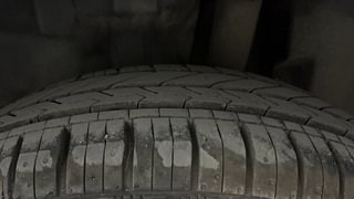 Used 2020 Maruti Suzuki Swift [2017-2021] VXI AMT Petrol Automatic tyres LEFT REAR TYRE TREAD VIEW